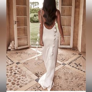 Meshiki elenora Rose Gown